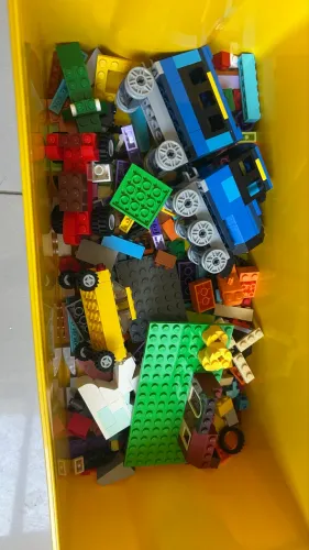 Balde Lego Classic use sua criatividade!