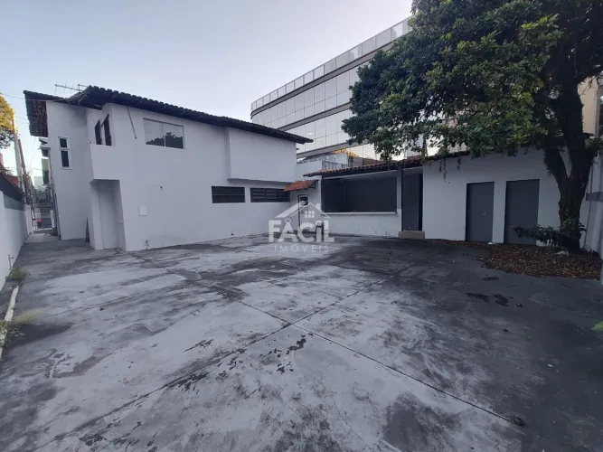 Casa Comercial para Locação em Enseada do Suá, Vitória