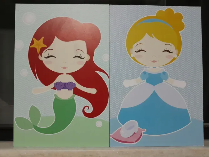 Kit 6 peças (20x30)cm em MDF de quadros de princesas