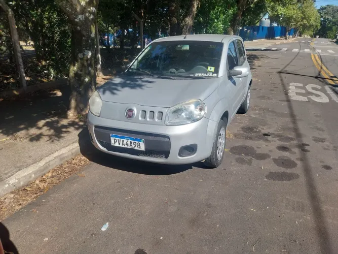 Fiat Uno Vivace Celeb. 1.0 EVO F.flex 8V 5P 2015