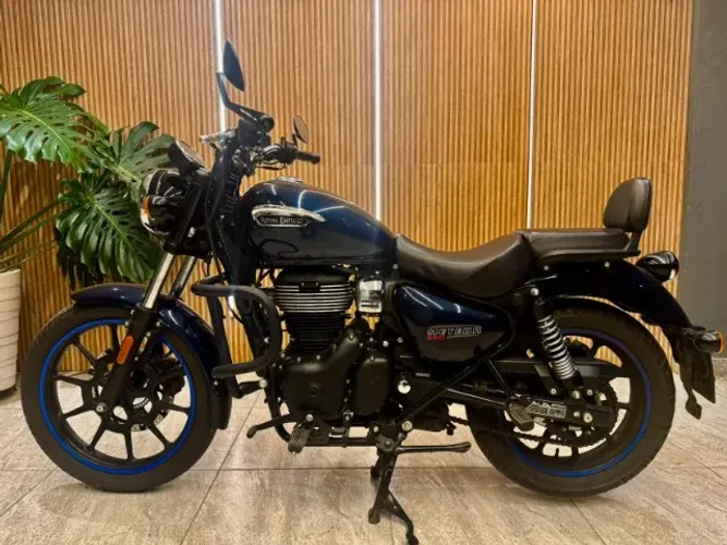 Moto Royal Enfield Meteor Stelar 23 em ótimo estado