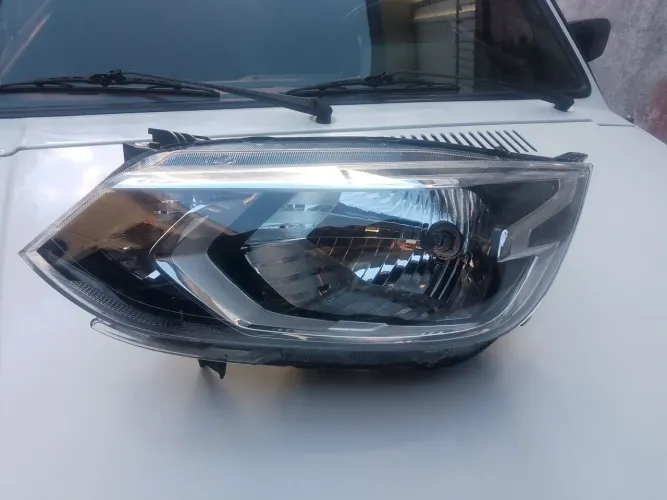 Farol Ld esquerdo GM Onix 2021 até 2024 original 