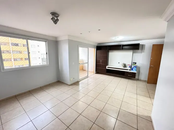 SETOR LESTE VILA NOVA   3 quartos, 1 suíte e duas vagas.