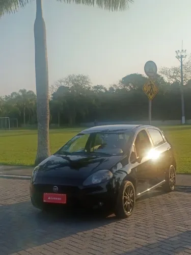 Fiat Punto Attractive Italia 1.4 F.flex 8V 5P 2012