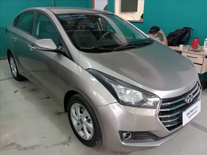 Hyundai HB20S C.plus/c.style1.0 Flex 12V Mec. 4P 2016