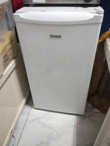 Frigobar usado em bom estado 