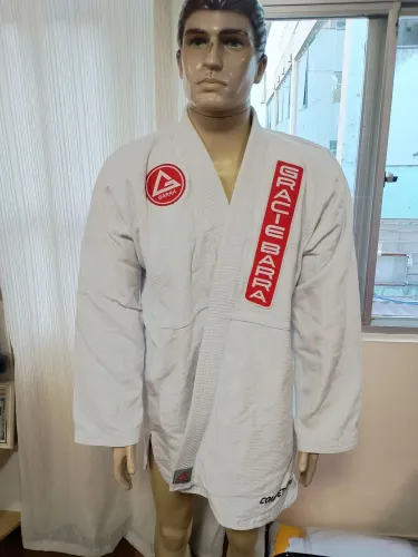 Kimono gracie barra competition A6