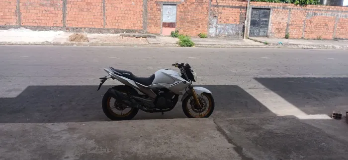 Fazer 250 ano 2013/14