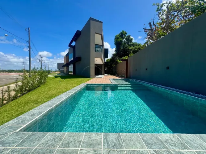 Luxo e Conforto: Casa 4 Suítes no Condomínio Green Park em Maceió