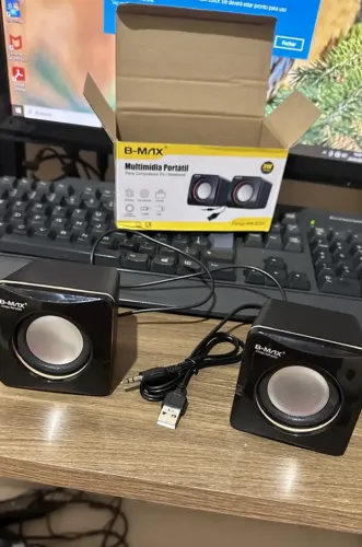 Vendo Caixinha De Som para Notebook e PC Subwoofer 6w Usb P2 Novo