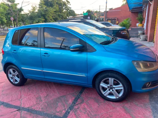 Volkswagen Fox Highline 1.6 Flex 16V 5P 2015