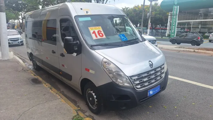 Renault Master 2.3 DCI Executive Longo 16L Dies 2016