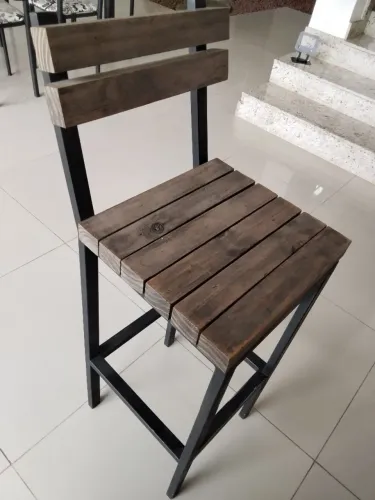 Banqueta rústica