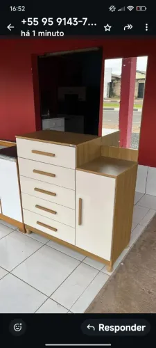 CÔMODA COM ESPELHO NOVOS NA CAIXA FAZEMOS A ENTREGA GRÁTIS