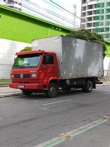 Olá Fretes e mudanças com qualidade e só chama o irmã simario.fone *?