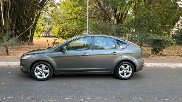 Ford Focus 2.0 16v/se/se Plus Flex 5P Aut. 2012