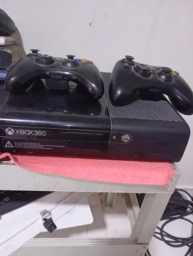 Xbox 360 novo 1 ano de uso em perfeitas condições ?