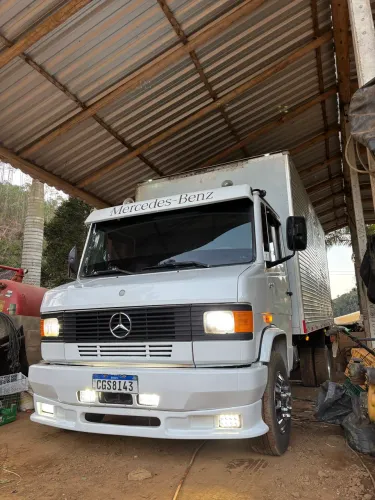 Vendo ou troco por Ford cargo 1119 ou 816 !!