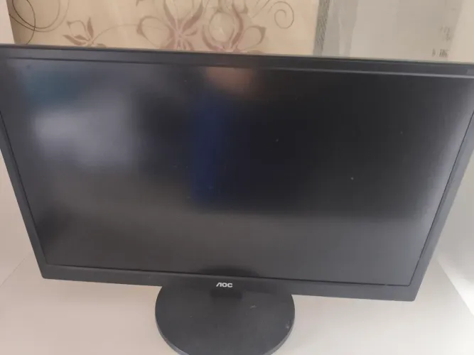 Monitor AOC VGA 50/60 hz