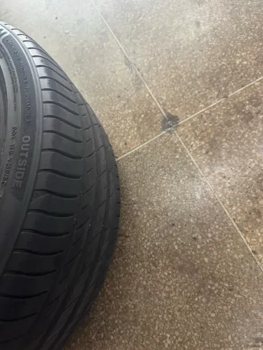 Pneu delinte ds2 235/40 r 19