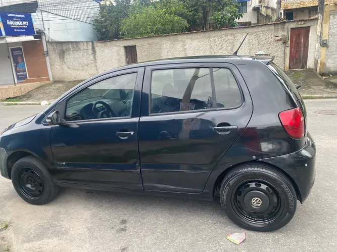 Volkswagen Fox 1.0 MI Total Flex 8V 5P 2011
