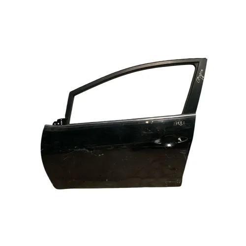 Porta Dianteira Esquerda Kia Cerato 2014 2015 A 2018 Detalhe
