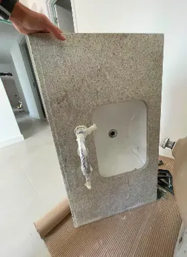 Bancadas de Granito Novas - Verde Ubatuba e Branco Itaúnas