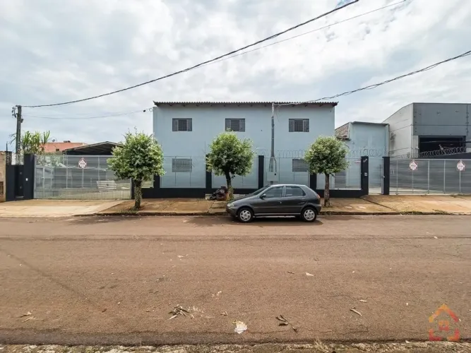 Barracão à venda com terreno de 1.200 de terreno e 725,27m² de área construída por R$ 1.70