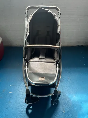 Carrinho de bebê
