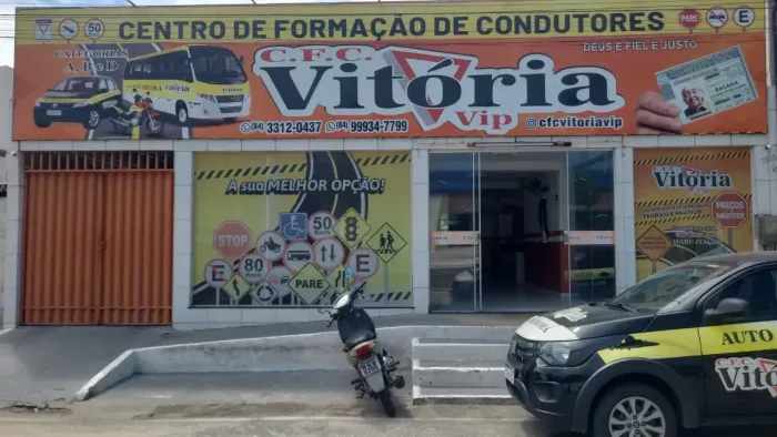 prédio em frente ao super fácil atacado no alto de São Manoel em Mossoró