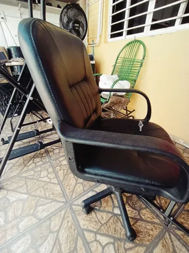 Cadeira secretaria confortável