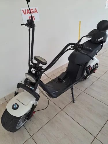 Scooter Elétrica 2000w Branca