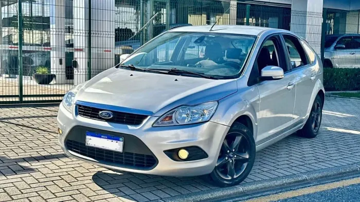 Ford Focus 2.0 16v/ 2.0 16V Flex 5P 2013