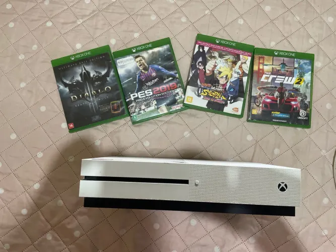 XBOX ONE S 1TB 