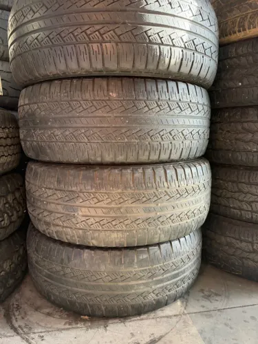 Pneus 265/65/17 marca Pirelli