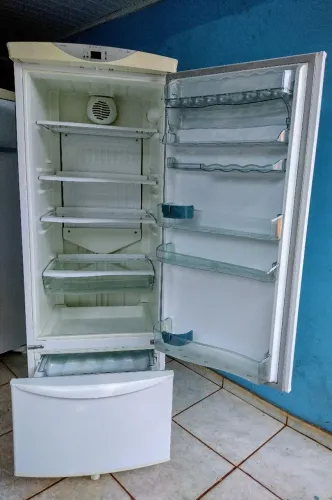 Refrigerador Brastemp 380 litros w110
