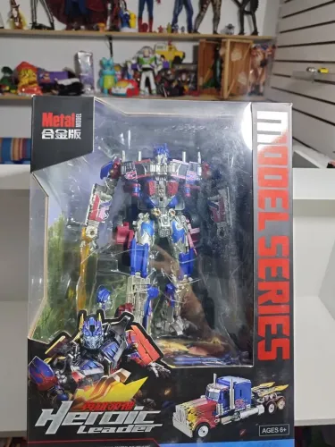 Boneco - optimus prime 