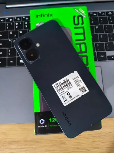 Celular Infinix Smart 10