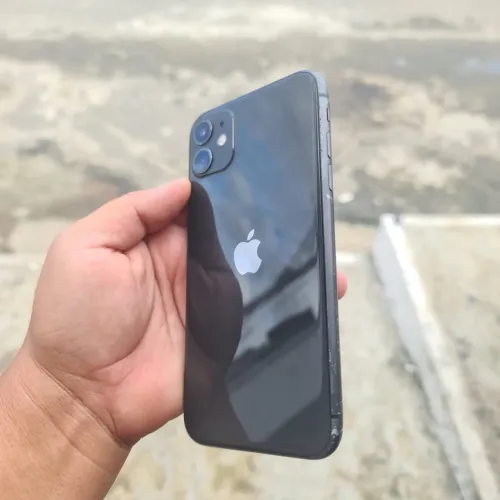 iPhone 11 (LEIAM A DESCRIÇÃO ANTES)