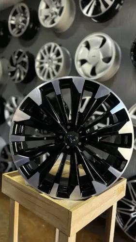 Rodas Altis aro 20 5x100 + 225/30R20 Aptany RA301 - R$ 6.890,00