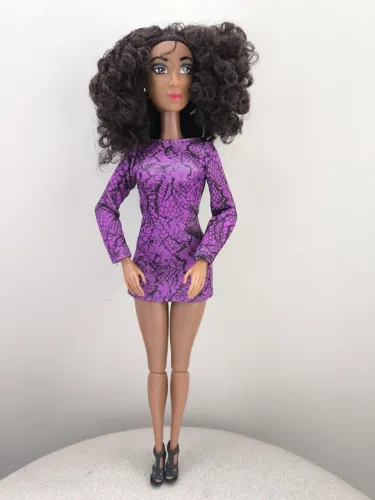 Boneca the fresh fashion Mia nova fora da embalagem 