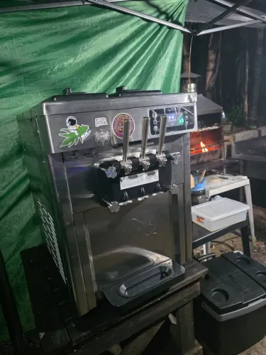 Maquina de sorvete italiano Logro Soft