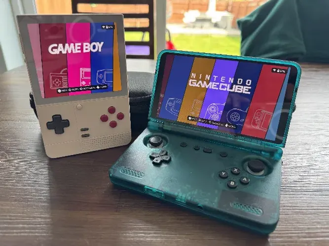 Retroid Pocket Flip 2 Icecube LACRADO