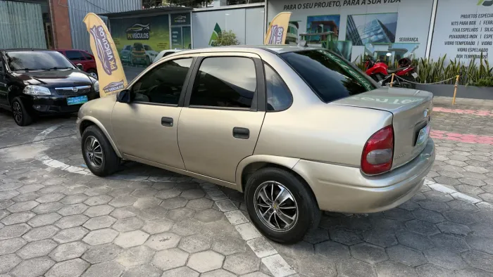 Chevrolet Classic Life/ls 1.0 VHC Flexp. 4P 2010