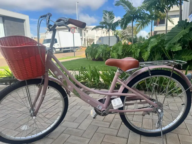 Bicicleta Infantil Aro 24 Retrô com Cestinha