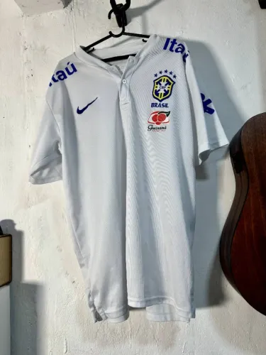 CAMISA DA SELEÇÃO BRASILEIRA BRANCA GG