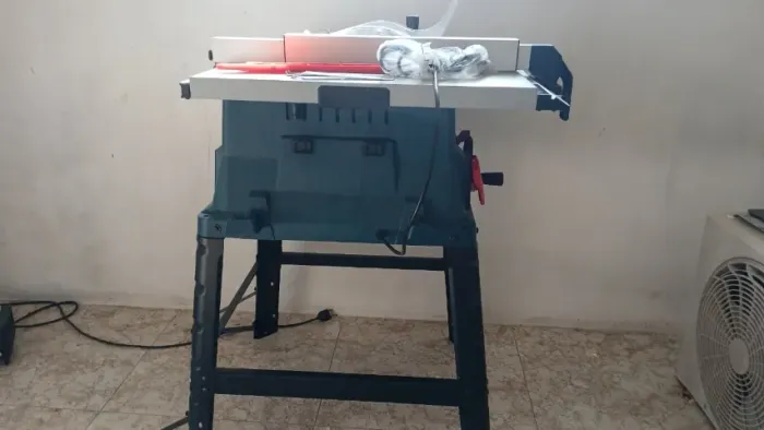Serra de Bancada Bosch GTS 254 220v