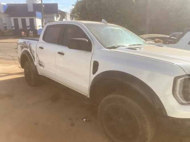 Ford Ranger XLT 2.5 16V 4X2 CD Flex 2014