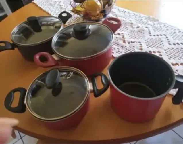 Conjunto de panelas