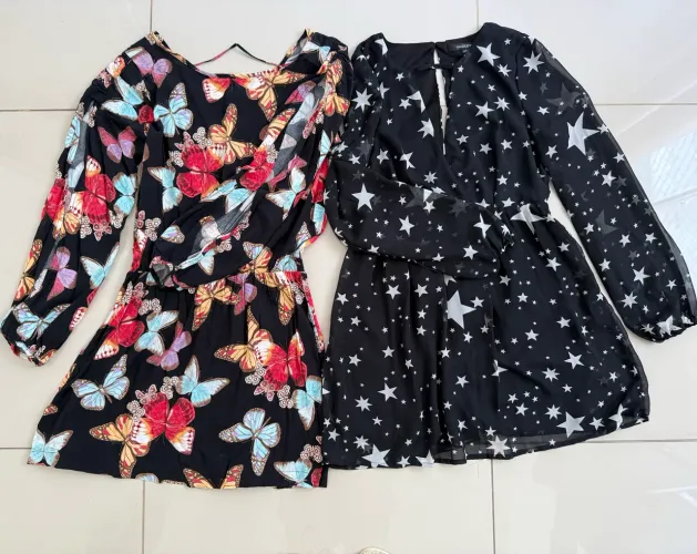 2 Vestidos curto de manga P